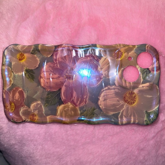iPhone 15 case - Picture 3 of 4
